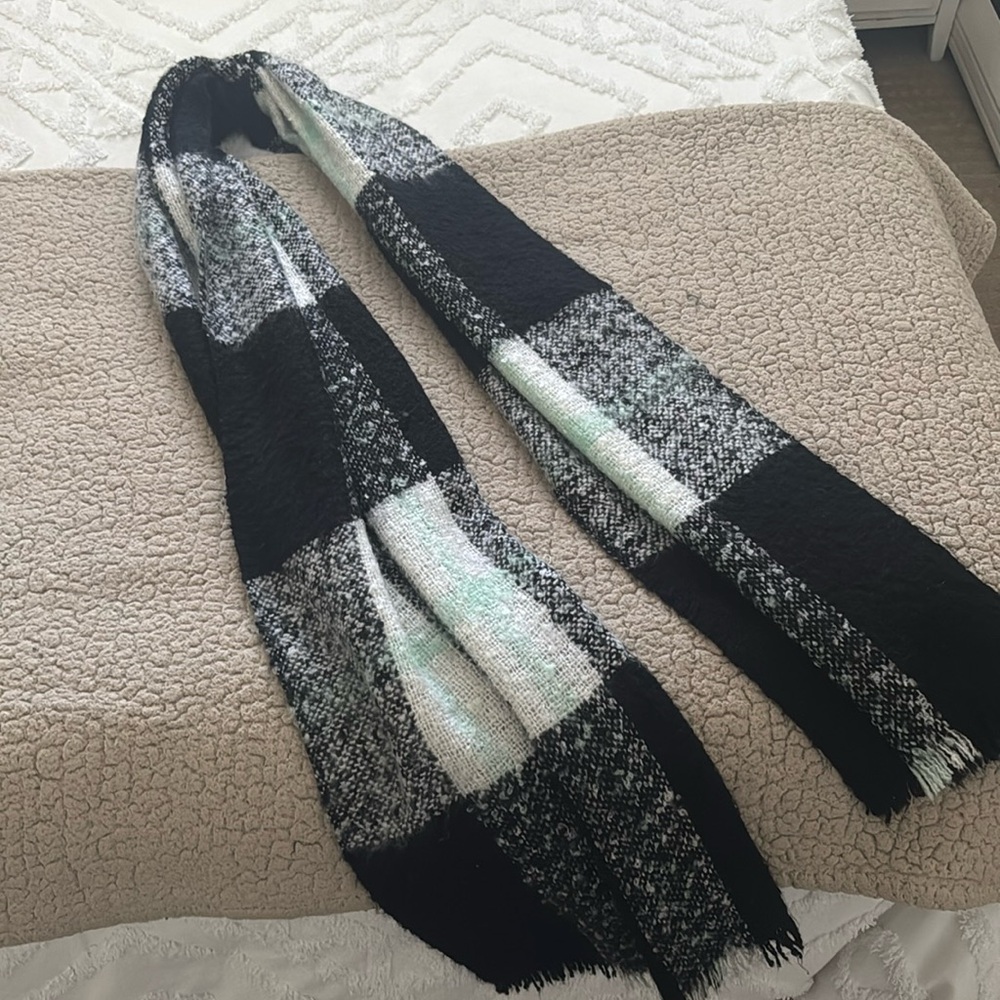 Scarf